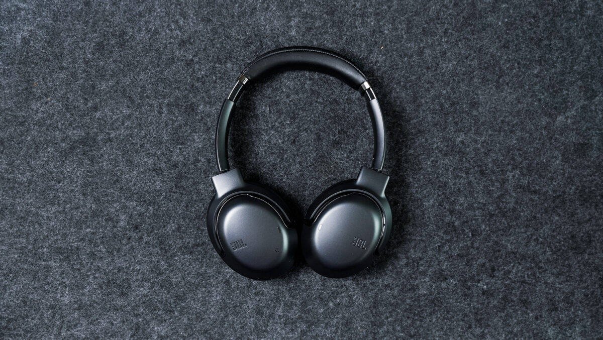 JBL TOUR ONE M2 レビュー｜ハイレゾ対応!? 2年ぶりのフラグシップ