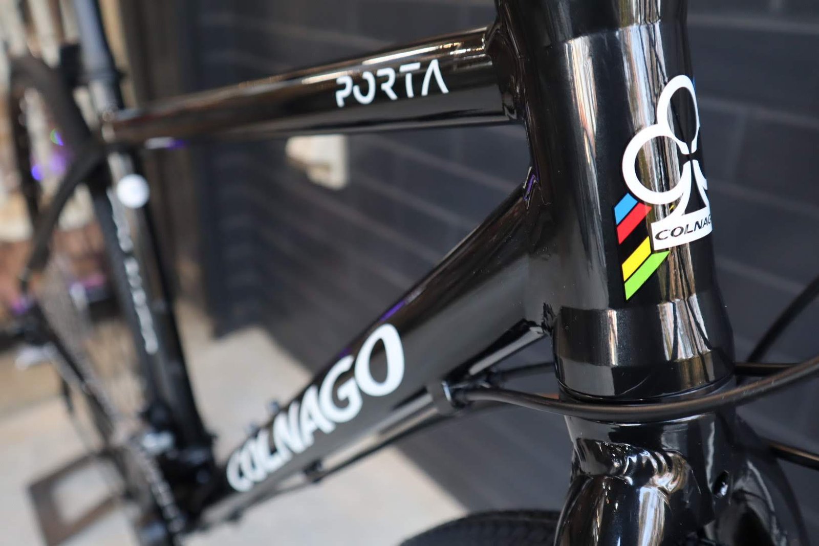 ｲﾀﾘｱﾝな】COLNAGO PORTA 入荷！【ｸﾛｽﾊﾞｲｸ】 | 自転車のことなら
