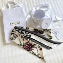 2026年最新】Diorスカーフの人気アイテム - メルカリ