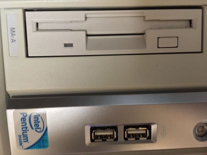 NECパソコン e-TREND｜NEC VersaPro PC-V1T46N8GLFGM [VN(Core i5-1335U 8GB
