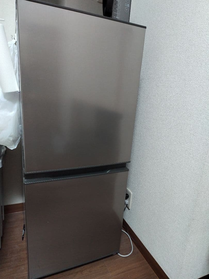 【美品】AQUA 冷凍冷蔵庫135L AQR-14N 2023年製グレー AQR-14N | 容積135L | 冷蔵庫（パーソナル） | アクア株式会社（AQUA）