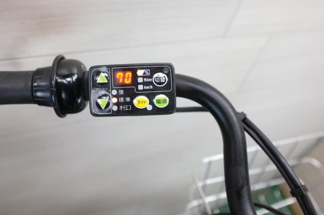 電動自転車 ブリヂストン製　BIKKE 20インチ 3段変速 12.3Ah